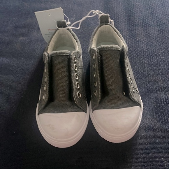 Cat & Jack Other - Cat & Jack Gray Toddler Sneakers